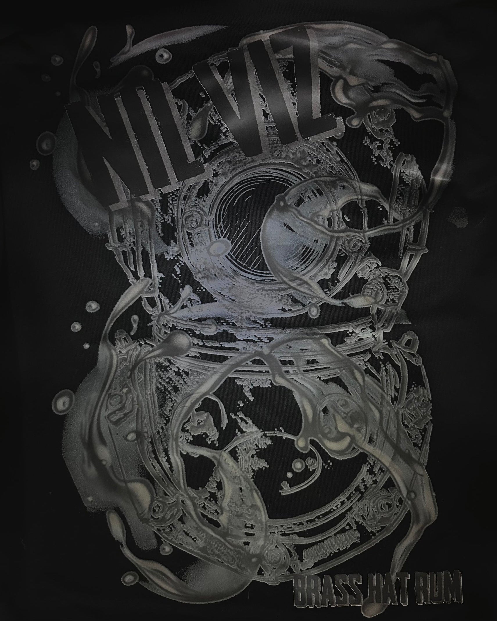 Close-up of the back design on Brass Hat Nil Viz hoodie – divers’ gifts and ocean-inspired apparel
